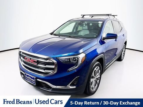 Used 2020 GMC Terrain SLT w/ Preferred Package image 3