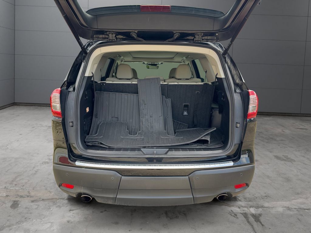 Used 2023 Subaru Ascent Limited w/ Technology Package AWD/4WD image 19