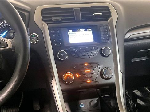 Used 2020 Ford Fusion S FWD image 6
