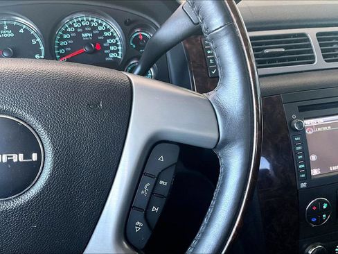 Used 2013 GMC Sierra 1500 Denali AWD/4WD image 8