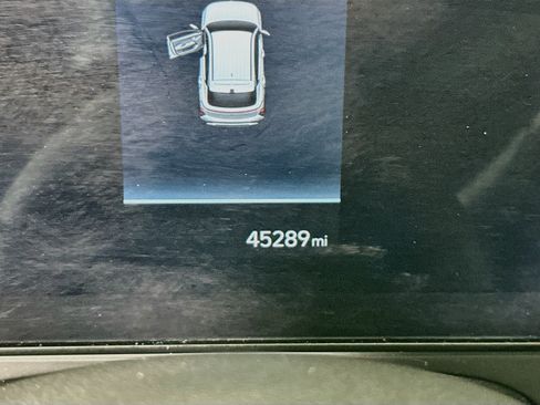 Used 2025 Hyundai Kona SEL FWD image 19