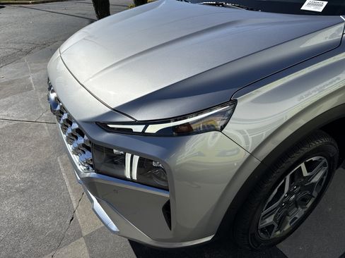 Used 2021 Hyundai Santa Fe Limited w/ Cargo Package image 6