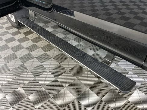 Used 2017 Ford F350 Platinum w/ Platinum Ultimate Package image 16