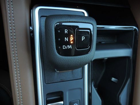 New 2025 Nissan Pathfinder Platinum w/ Cargo Package image 24