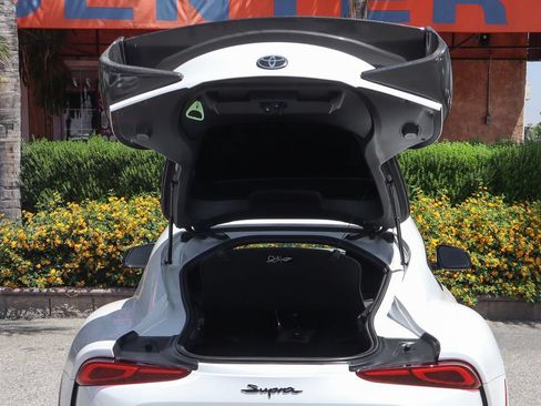 Used 2021 Toyota Supra Premium w/ Driver Assist Package RWD image 9