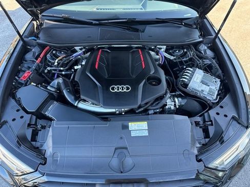Used 2022 Audi S6 Premium Plus image 22