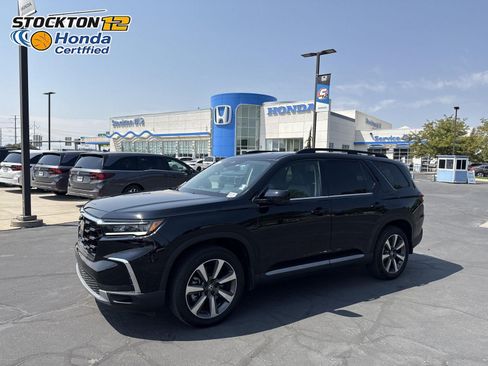 Certified 2024 Honda Pilot Elite image 1