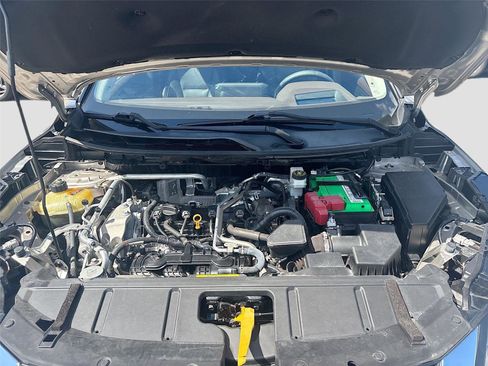 Used 2021 Nissan Rogue Platinum image 34