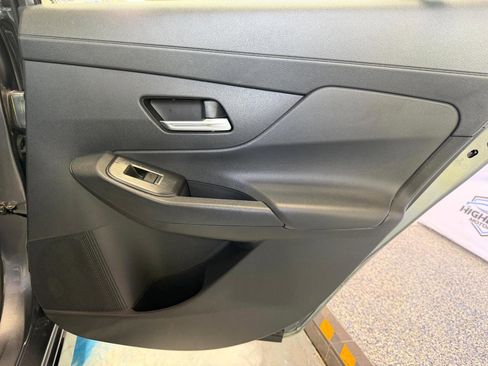 Used 2026 Nissan Sentra SR w/ Floor Mat Package FWD image 21