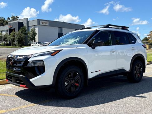 New 2026 Nissan Rogue SV w/ Rock Creek Premium Package image 3