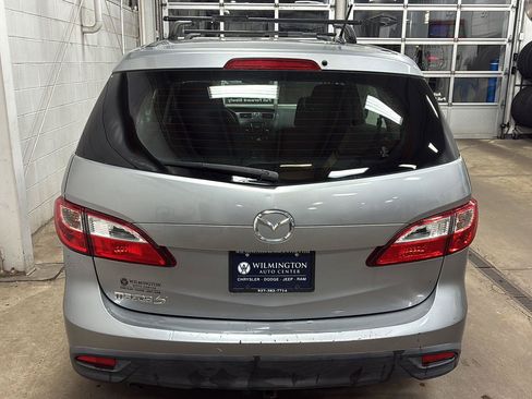 Used 2012 MAZDA MAZDA5 Sport FWD image 3