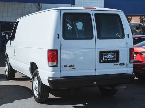 Used 2014 Ford E-150 and Econoline 150 w/ Power Group image 6