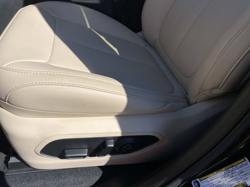 New 2027 Jeep Grand Cherokee Limited AWD/4WD image 10