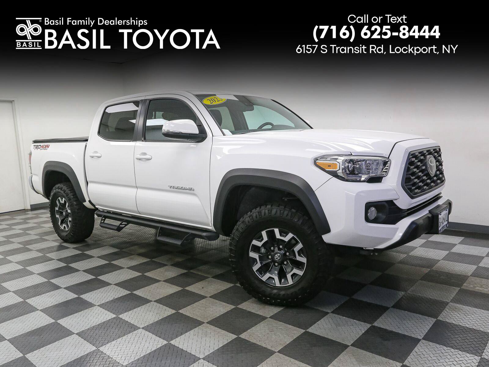 Used 2023 Toyota Tacoma TRD Off-Road AWD/4WD image 1