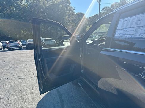 New 2026 Chevrolet Tahoe LS image 13