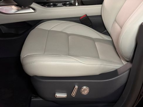 New 2026 Lincoln Nautilus Premier w/ Equipment Group 102A AWD/4WD image 15