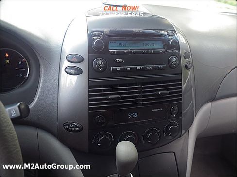 Used 2006 Toyota Sienna LE image 10