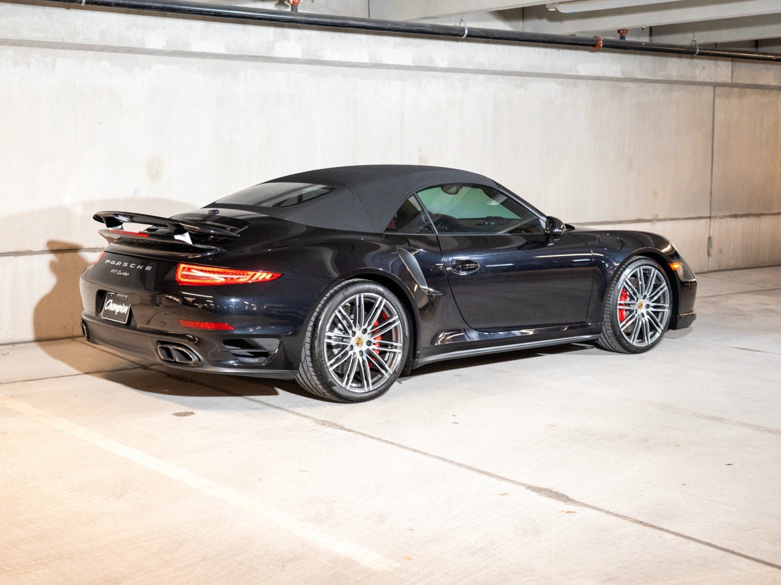 Certified 2015 Porsche 911 4 Cabriolet AWD/4WD image 6