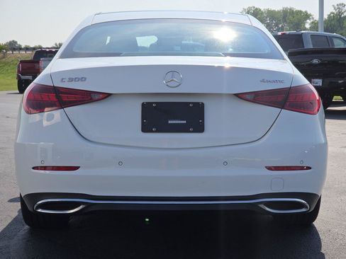 Used 2025 Mercedes-Benz C 300 4MATIC Sedan image 17