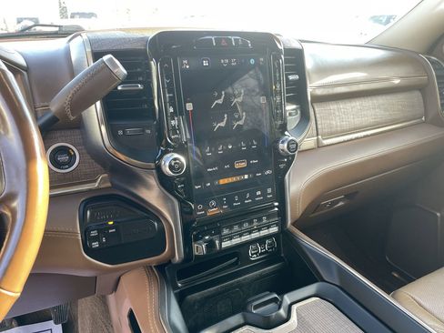 Used 2022 RAM 2500 Limited image 16