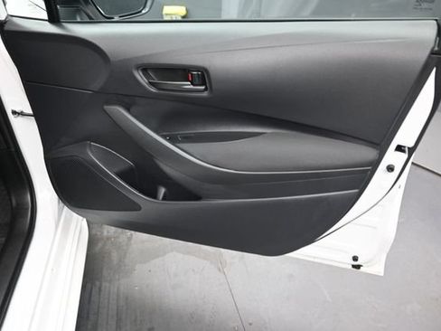 Certified 2026 Toyota Corolla LE FWD image 21