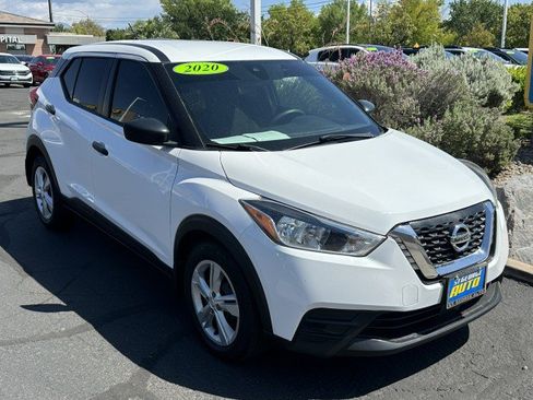 Used 2020 Nissan Kicks S FWD image 1
