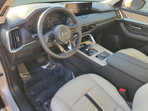 Used 2025 MAZDA CX-90 3.3 Turbo w/ Preferred Package image 26