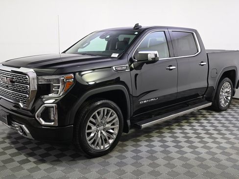 Used 2019 GMC Sierra 1500 Denali image 2