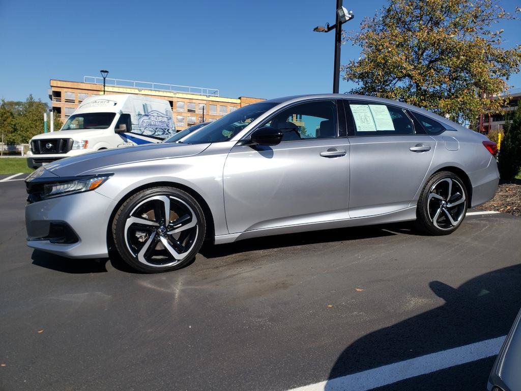 Used 2021 Honda Accord Sport image 4