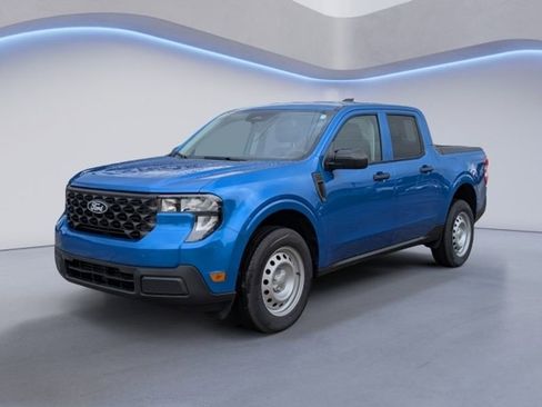 New 2025 Ford Maverick XL image 6