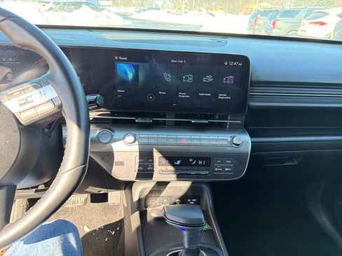 Used 2025 Hyundai Kona SEL image 17