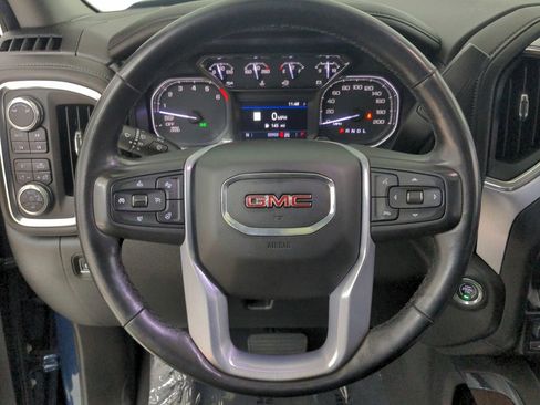 Used 2019 GMC Sierra 1500 SLT w/ SLT Premium Plus Package AWD/4WD image 20