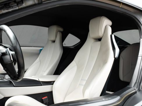 Used 2015 BMW i8 AWD/4WD image 14