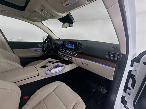 New 2026 Mercedes-Benz GLE 450 4MATIC image 32