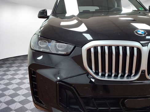 Used 2026 BMW X5 xDrive40i w/ M Sport Package image 9