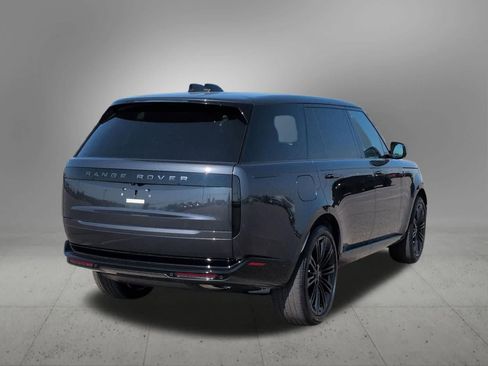New 2026 Land Rover Range Rover Long Wheelbase SE AWD/4WD image 6