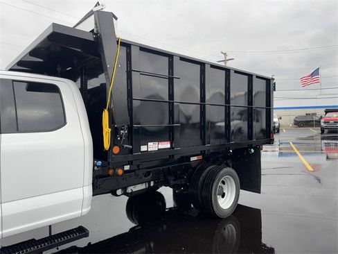 New 2024 Ford F550 4x4 SuperCab Super Duty image 8