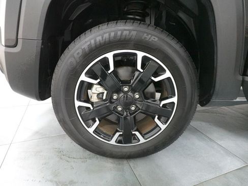 Used 2023 Jeep Renegade Trailhawk AWD/4WD image 34