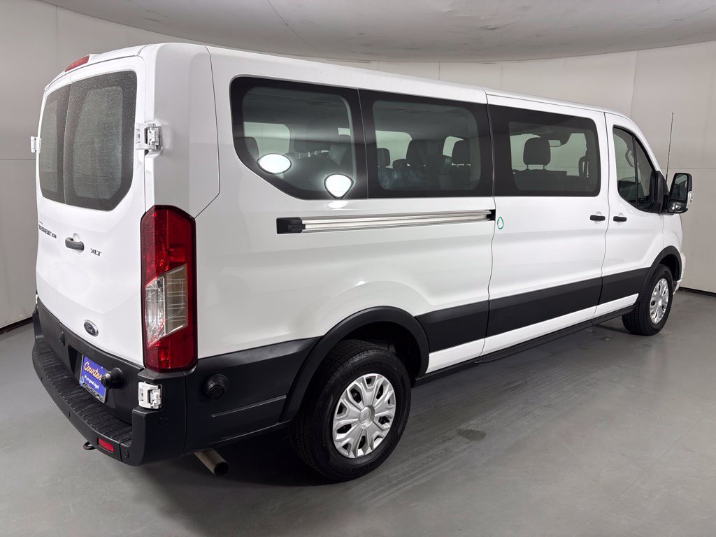 Used 2024 Ford Transit 350 XLT RWD image 8