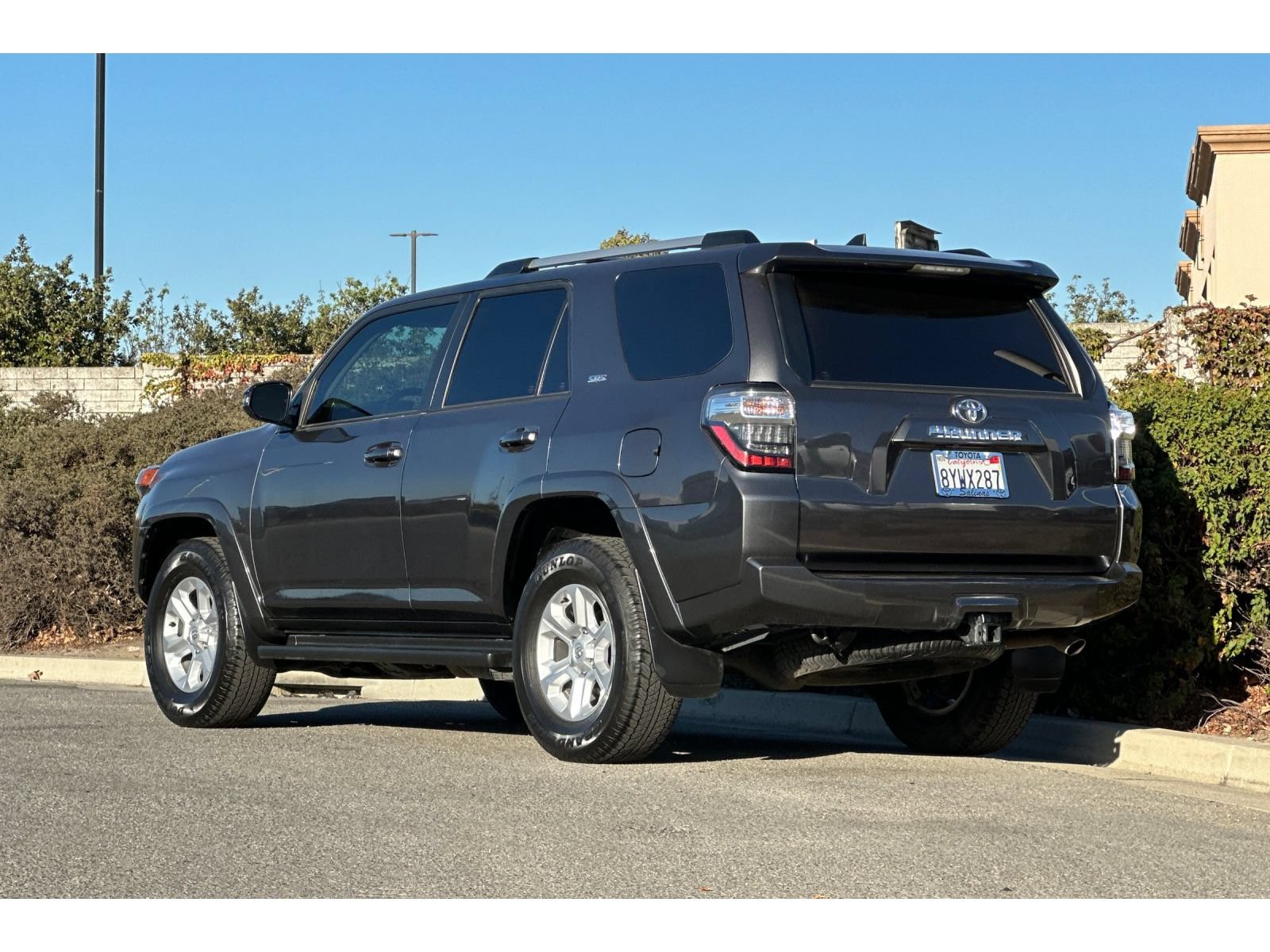 Certified 2022 Toyota 4Runner SR5 Premium w/ Moonroof Package RWD image 6