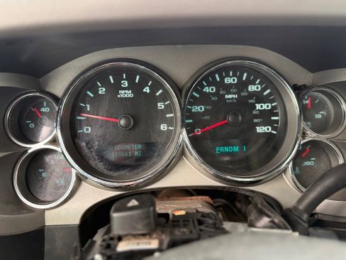 Used 2007 Chevrolet Silverado 2500 W/T w/ LS Package image 10