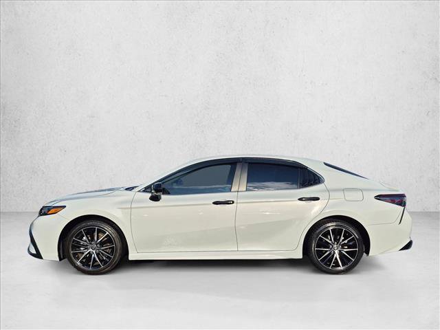 Used 2024 Toyota Camry SE FWD image 9