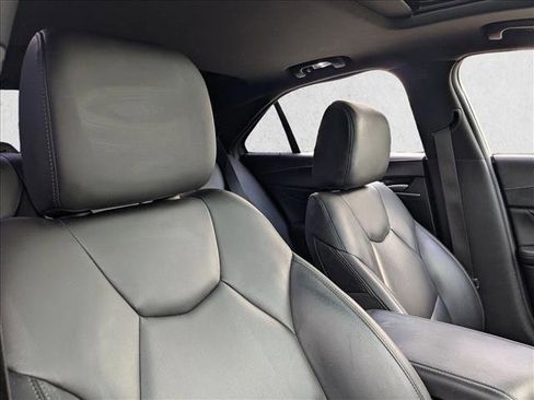 Used 2022 Cadillac CT4 Luxury w/ Sun And Sound Package image 17