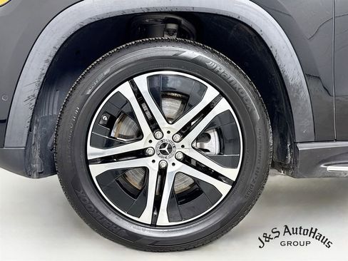 Used 2022 Mercedes-Benz GLS 450 4MATIC image 39