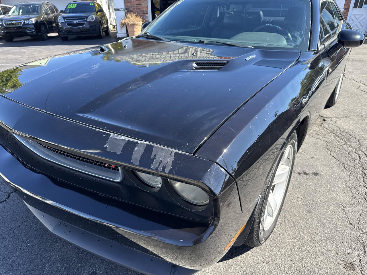 Used 2014 Dodge Challenger R/T RWD image 9