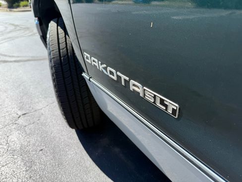 Used 1998 Dodge Dakota 2WD Club Cab image 3
