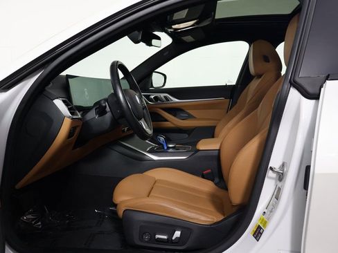 Used 2023 BMW i4 eDrive35 image 10