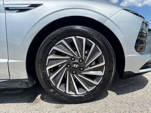 Used 2025 Hyundai Sonata SEL FWD image 11