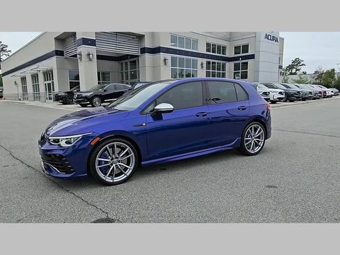 Used 2024 Volkswagen Golf R AWD/4WD image 17