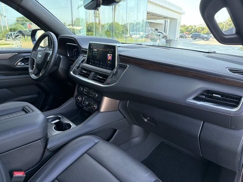 Used 2023 Chevrolet Tahoe High Country AWD/4WD image 21